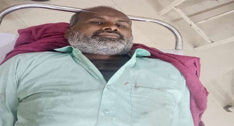 इत्र व्यापारी के यहां डकैती डालने वाला बदमाश मुठभेड़ में गिरफ्तार