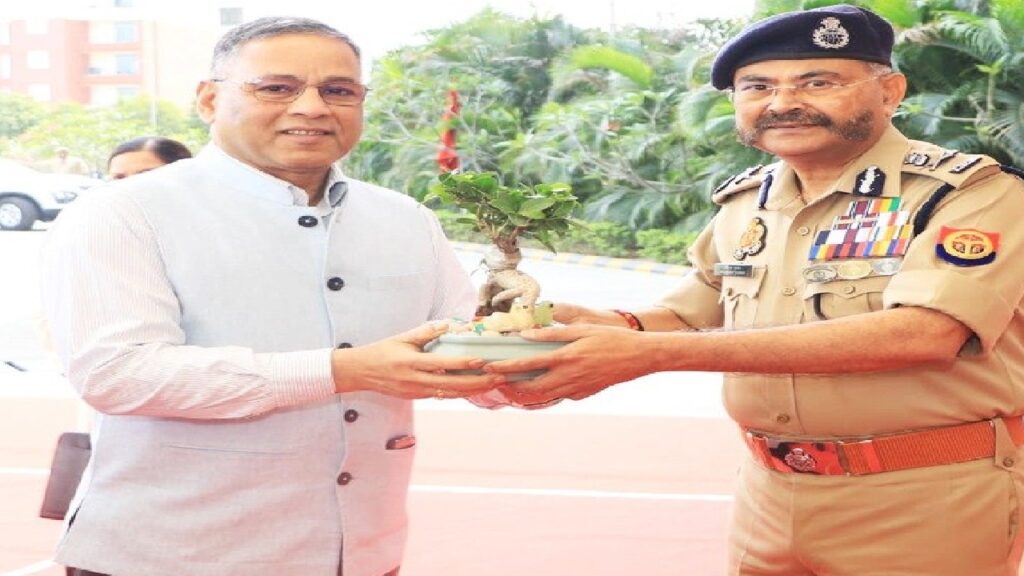 पुलिस मुख्यालय लखनऊ में डायरेक्टर इन्टेलीजेन्स ब्यूरो का हुआ आगमन