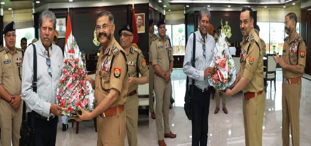 यूपी पुलिस मुख्यालय पहुंचे कपिल देव, खिलाड़ियों को किया सम्मानित, दिए सफलता के सूत्र