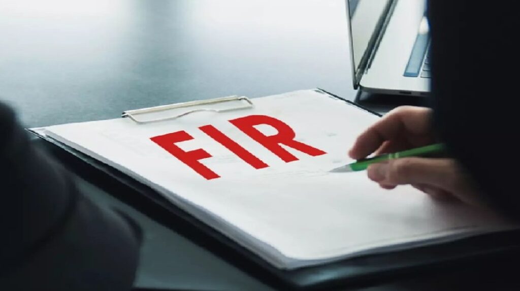 लखनऊ में महिला अधिकारी से अभद्रता, एएसपी के खिलाफ FIR दर्ज