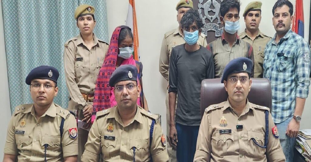 गोल्ड स्नैचिंग गैंग का खुलासा, बहन की मदद से बेचते थे लूटा गया जेवर, गिरफ्तार