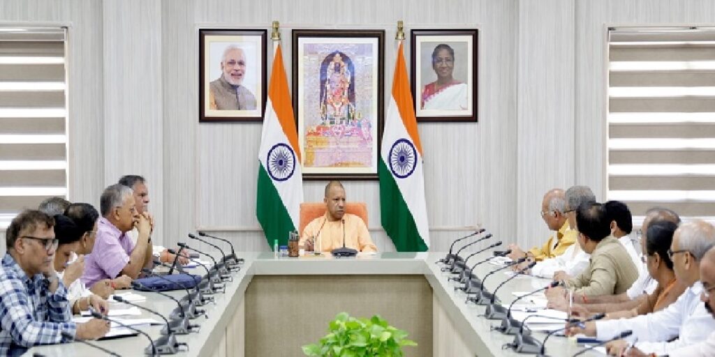 बर्ड फ्लू अलर्ट, प्राणी उद्यानों में हाई अलर्ट, सीएम योगी ने दिए कड़े निर्देश