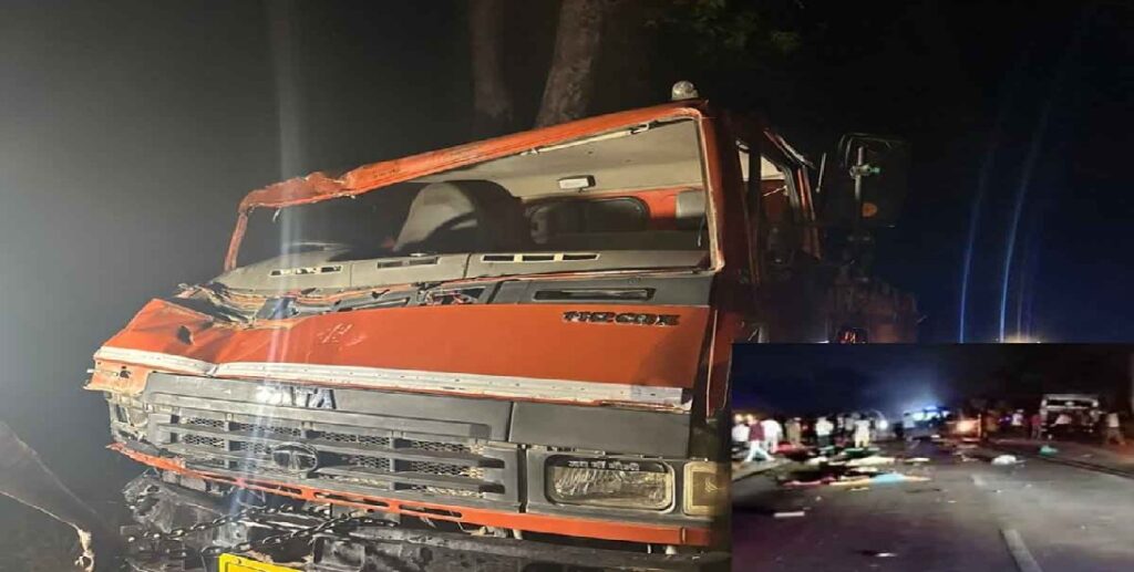 मौत का सफर, छत्तीसगढ़ में ट्रेलर और डंपर की टक्कर से 13 की मौत