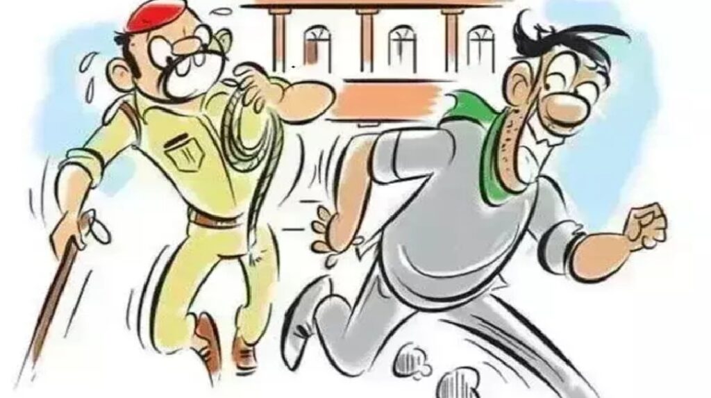 लखनऊ कचहरी से दहेज उत्पीड़न का आरोपी पुलिस अभिरक्षा से फरार, दो सिपाही निलंबित