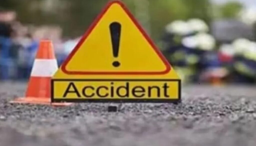 शहीद पथ पर दर्दनाक हादसा, तेज रफ्तार SUV की टक्कर में दो दोस्तों की मौत