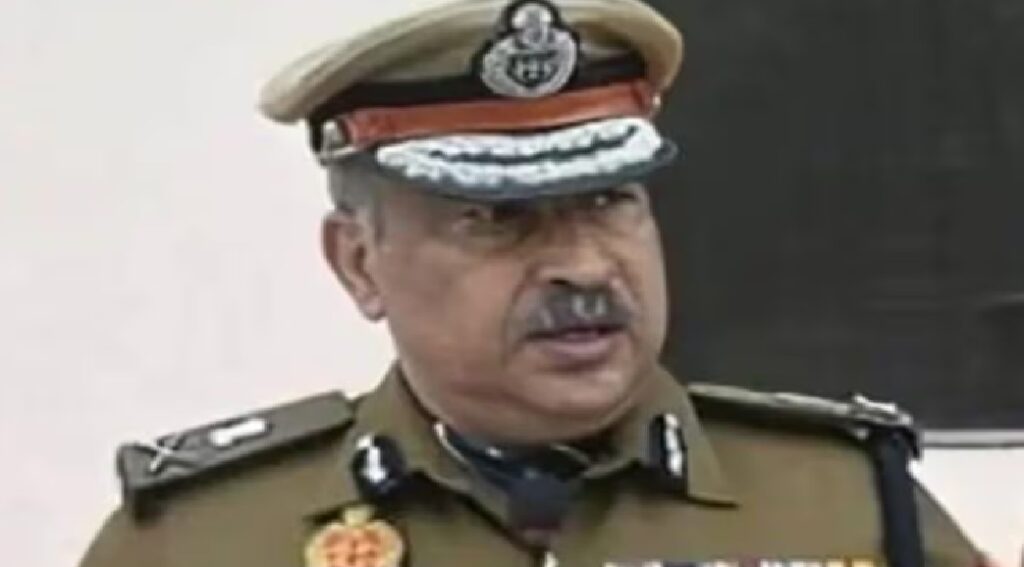 यूपी पुलिस विभाग में बड़ा फेरबदल, 54 पुलिस अधिकारियों के तबादले