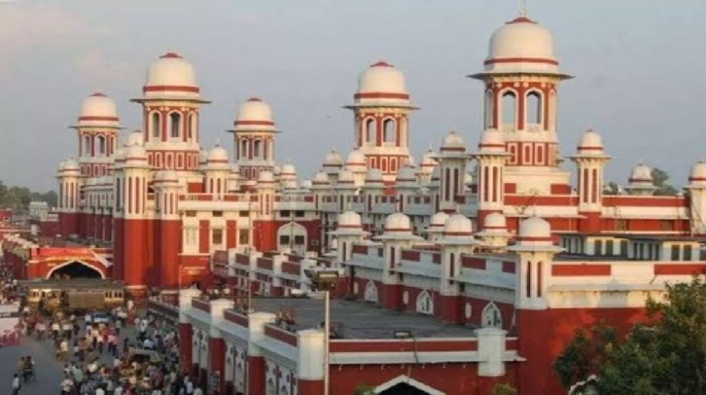 लड़की के मित्र को सबक सिखाने के लिए चारबाग रेलवे स्टेशन को बम से उड़ाने की दी झूठी धमकी