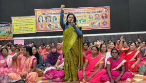 आंगनबाड़ी कर्मचारियों ने उठाई नियमितीकरण और सेवा सुरक्षा की मांग, सरकार को भेजा मांग पत्र