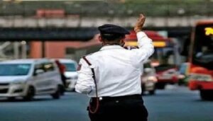 अलविदा जुमे पर लखनऊ में बदली ट्रैफिक व्यवस्था, इन मार्गों से बचकर निकलें