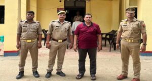 बलिया: ऑपरेशन के दौरान गर्भवती महिला की मौत, आरोपी डॉक्टर गिरफ्तार