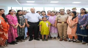 पुलिस मुख्यालय में धूमधाम से हुआ होली मिलन समारोह, डीजीपी ने पुलिसकर्मियों को दी शुभकामनाएं