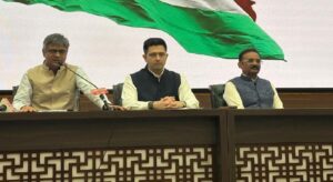 राघव चड्ढा का आम आदमी पार्टी से इस्तीफा, दो तिहाई सांसदों के साथ भाजपा में विलय की घोषणा