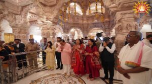 हनुमान जयंती पर अयोध्या पहुंचे गौतम अडाणी,परिजनाें के संग श्रीरामलला के किए दर्शन