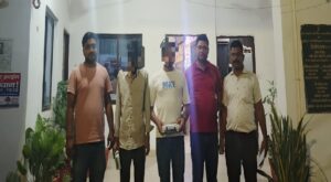 एएनटीएफ की बड़ी कार्रवाई, 15 लाख कीमत का हाइड्रोपोनिक गांजा बरामद, दो तस्कर गिरफ्तार