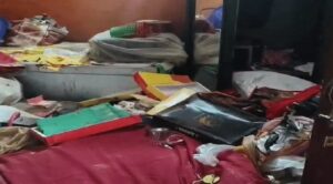 बाराबंकी में करोड़ों की खौफनाक डकैती, बच्चों के मुंह पर टेप चिपकाकर परिवार को बनाया बंधक