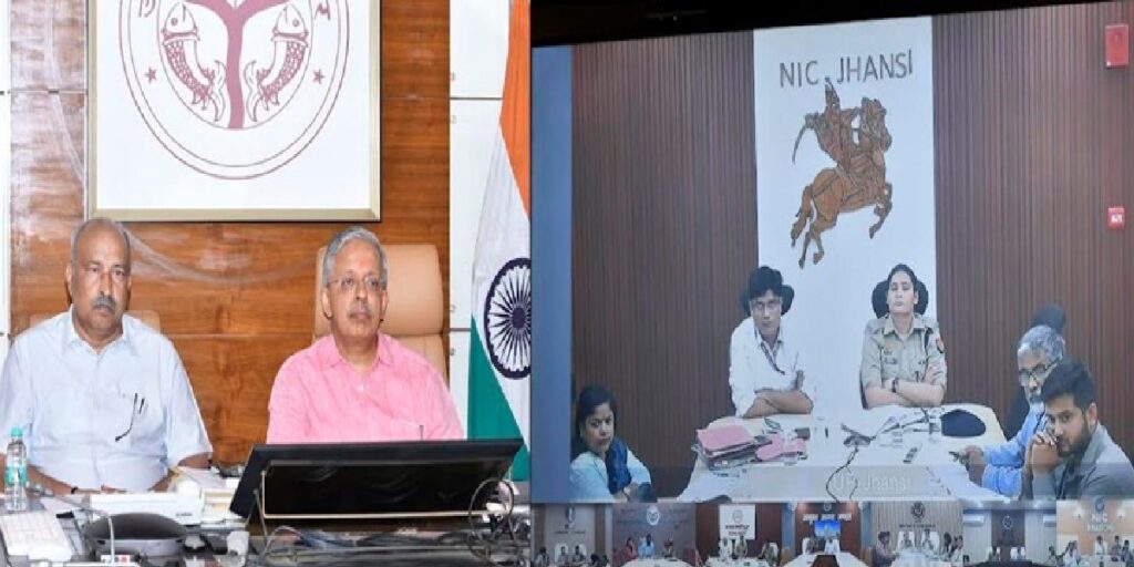 यूपी पुलिस भर्ती परीक्षा को लेकर हाई अलर्ट, मुख्य सचिव और डीजीपी ने दिए सख्त निर्देश