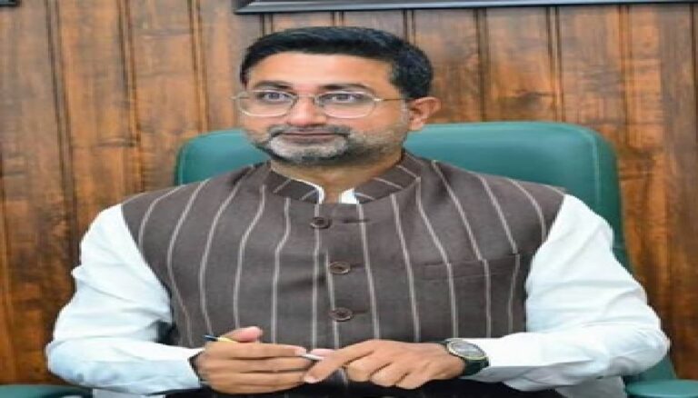 ‘यूपी में भी लागू होगा वक्फ संशोधन कानून’, मंत्री दानिश अंसारी बोले- बोर्ड में होंगे दो गैर-मुस्लिम सदस्य