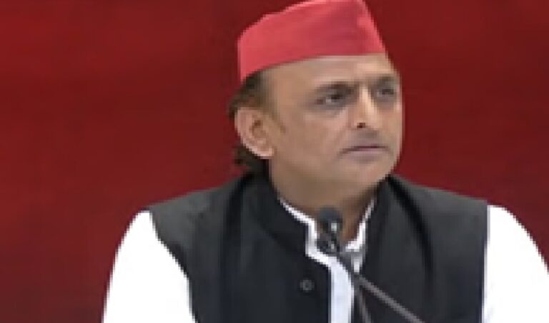 ‘जौहर यूनिवर्सिटी को बचाइए’— अखिलेश यादव की भाजपा सरकार से अपील, छात्रों के समर्थन में उतरे