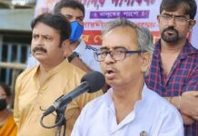 सनसनीखेज: TMC के दिग्गज नेता आशीष बनर्जी की रहस्यमय मौत, पार्टी दफ्तर में फंदे से लटका मिला शव