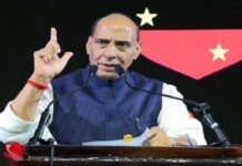 राजीव गांधी की जयंती पर राजनाथ सिंह ने दी श्रद्धांजलि, बोले- भारत की विकास यात्रा में उनका अहम योगदान