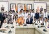 लखनऊ में भारत-जापान के बच्चों की दोस्ती ने जीता दिल, सीएम योगी और यामानाशी गवर्नर की मौजूदगी में हुआ खास संवाद