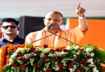 “बेटी और व्यापारी की सुरक्षा से खिलवाड़ करने वाले जेल या जहन्नुम में होंगे”: सीएम योगी
