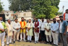 वाराणसी में सवर्ण पंचायत, कल से भूख हड़ताल का ऐलान
