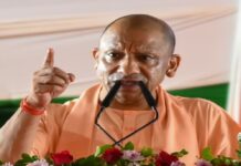ग्रेटर नोएडा बस हादसा: सीएम योगी ने किया मुआवजे का ऐलान, मृतकों के परिजनों को 2-2 लाख की मदद