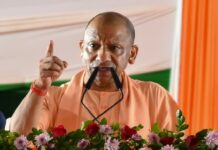 रामकाज में कालनेमि बनकर घुसेंगे बाबरी भक्त: सीएम योगी