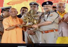 ग्राम प्रहरियों को डिजिटल माध्यमों से जुड़ने की सलाह, अफवाहों से रहें सतर्क: डीजीपी