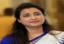 सपा विधायक रागिनी सोनकर समेत तीन के खिलाफ गैर जमानती वारंट