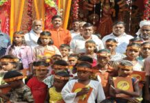 मलप हसनपुर में 101 कन्याओं का पूजन, कॉपी-पेन देकर दिया शिक्षा का संदेश