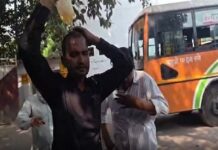 लखनऊ में वेतन न मिलने पर भड़का कर्मचारियों का गुस्सा, दो ने पेट्रोल डालकर किया आत्मदाह का प्रयास