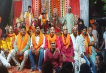 नगरा में श्रीराम के राज्याभिषेक का भव्य मंचन