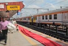 वंदे भारत स्लीपर ट्रेन की सौगात : वाराणसी में हर्ष का माहौल, लोगों में उत्साह