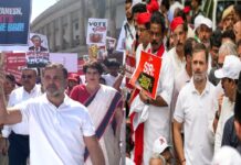 चुनाव आयोग के खिलाफ विपक्ष का मार्च
